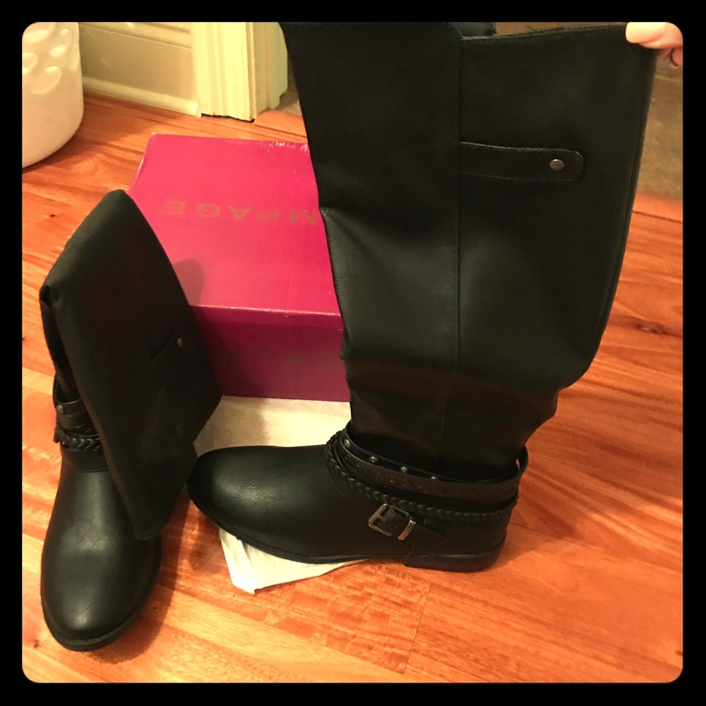 Black tall rampage boots